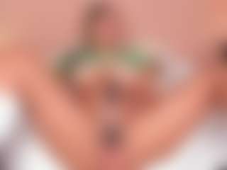 Live cam show with SofiaBennett - Squirt Blonde Hair on nudelive.tv