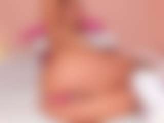 Live cam show with SofiaBennett - Lovense on Streamer API