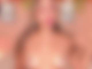 Live cam show with SofiaBennett - Tease Blonde Hair on SxyPornLive