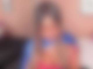 Show en direct avec SofiaBennett - Blonde Hair Anal sur Camsoda