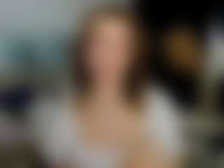 Live cam show with AmandaGrace - Spanking on eurowanks.com