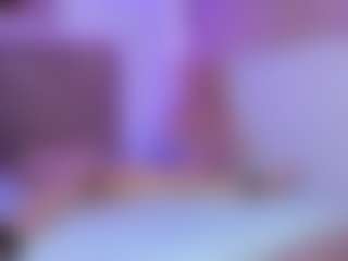 Live cam show with Cristal-Smith02 - Smoking on crypto-cams