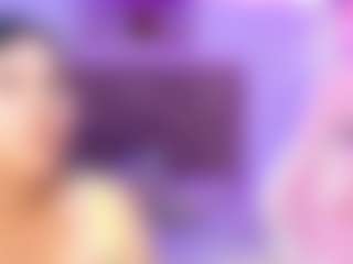 Live cam show with Cristal-Smith02 - Brown Hair on Camsoda