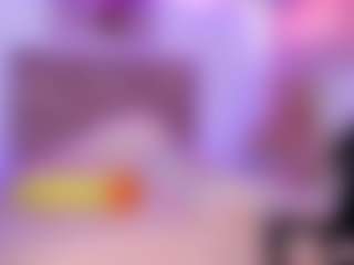 Live cam show with Cristal-Smith02 - Brown Eyes on Camsoda