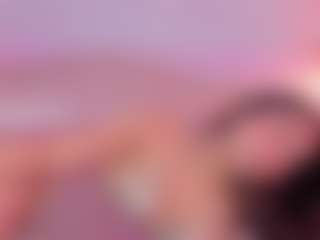EmilyCollins1's Live Sex Cam Show