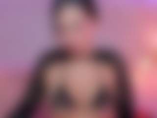 EmilyCollins1's Live Sex Cam Show