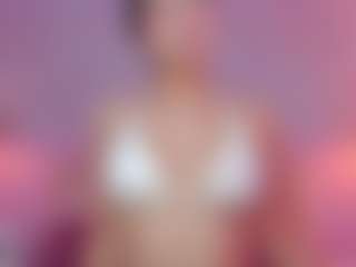 EmilyCollins1's Live Sex Cam Show
