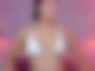 Live cam show with EmilyCollins1 - HD Brown Hair on livesuperchat.net