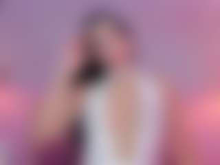 EmilyCollins1's Live Sex Cam Show
