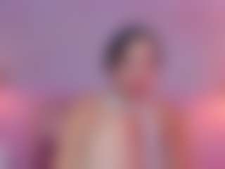 EmilyCollins1's Live Sex Cam Show