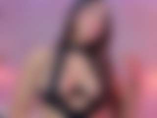 EmilyCollins1's Live Sex Cam Show