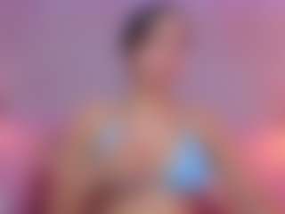 EmilyCollins1's Live Sex Cam Show