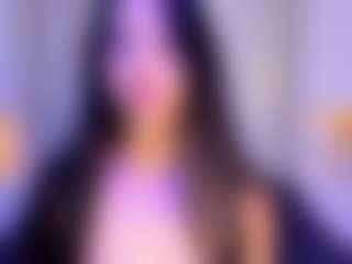 Live cam show with HannyK - Oil on Sweet Sext