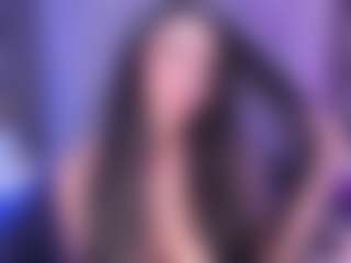 Live cam show with HannyK - Oil on chickslive.net