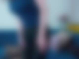 Summer's Live Sex Cam Show