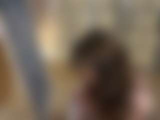 Live cam show with Summer - Athletic Teen (18+) on LiveSexCams6