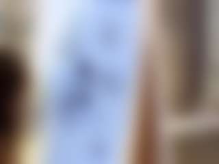 Live cam show with Summer - Facial on Soda Cam