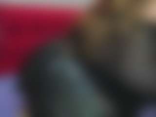 Live cam show with MonikaCharming - Handjob on crypto-cams