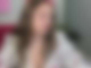 Live cam show with MonikaCharming - Fingering on Fling VIP Chat