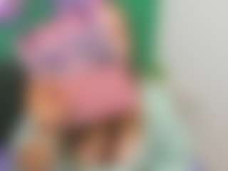 Live cam show with MonikaCharming - Flashing on Hubzter Live