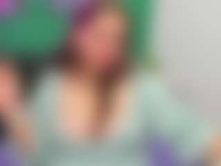 Live cam show with MonikaCharming - Handjob on madthumbs