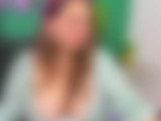 Live cam show with MonikaCharming - Fingers on googirlz