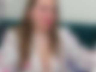 Live cam show with MonikaCharming - Twerk on sexylive.show