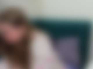 Live cam show with MonikaCharming - Thick on Camsoda