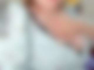 Live cam show with MonikaCharming - Flashing on Dare Cams