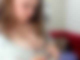 Live cam show with MonikaCharming - Solo on Camming Site