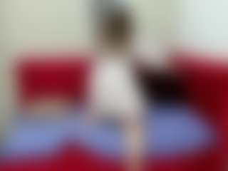 Live cam show with MonikaCharming - Green Eyes on Camsoda