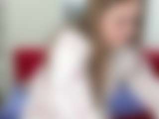 Live cam show with MonikaCharming - Average on xheatlive.com