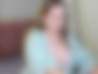 Live cam show with MonikaCharming - Ass Bouncing on Dolls Live