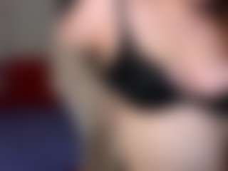 Live cam show with MonikaCharming - Handjob on CSO-WL