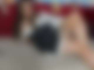 Live cam show with MonikaCharming - Oil on fapnchat