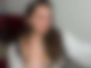 Live cam show with MonikaCharming - Oil on Camsoda