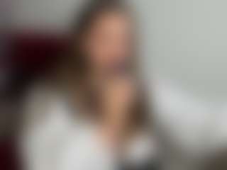 Live cam show with MonikaCharming - Tease Brown Hair on Gym Cam Girls