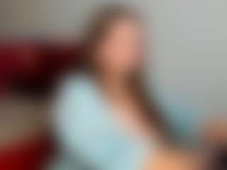 Live cam show with MonikaCharming - Brown Hair on Camsoda