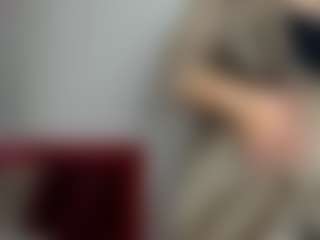 Show en direct avec MonikaCharming - Twerk sur Camsoda