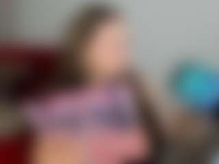 MonikaCharming's Live Sex Cam Show