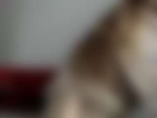 Live cam show with MonikaCharming - Brown Hair on TeamSkeetLive