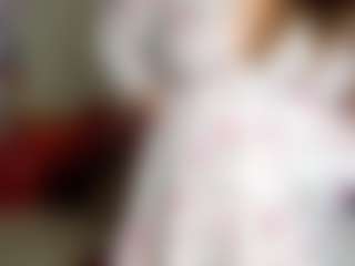 Live cam show with MonikaCharming - Solo on Camming Site