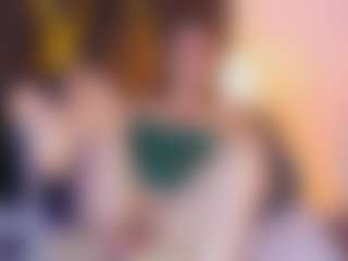 Live cam show with AdelNesbitt - Normal on eurowanks.com