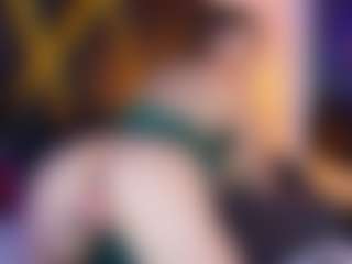 Live cam show with AdelNesbitt - Normal on studioflirtlive.com