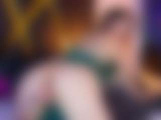Live cam show with AdelNesbitt - Camel Toe on Sweet Sext