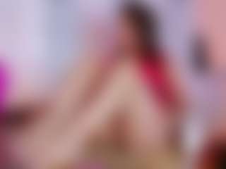 Live cam show with AdelNesbitt - Dildo Or Vibrator on Free Soda