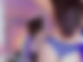 Live cam show with AdelNesbitt - Control on madthumbs