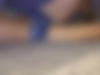 Live cam show with i-oahnr - Tease on Cam Slut