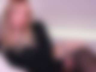 Live cam show with trannyfox69 - Smoking on Camiplay Live