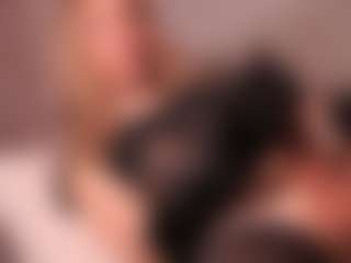 Show live cam dengan trannyfox69 - Brown Eyes di Camsoda